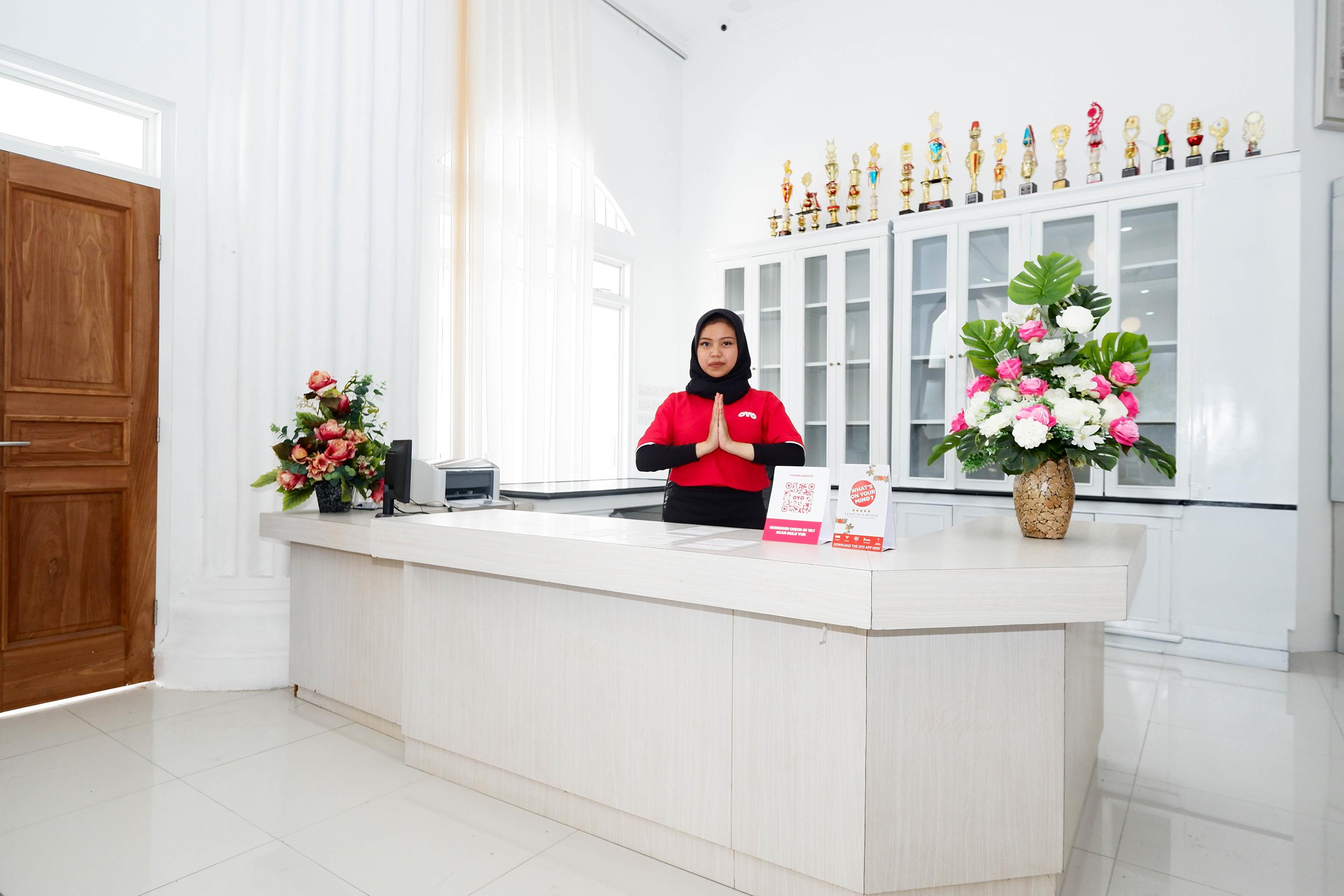 Griya Rw Family Guest House Redpartner Surakarta (Solo) Exterior foto